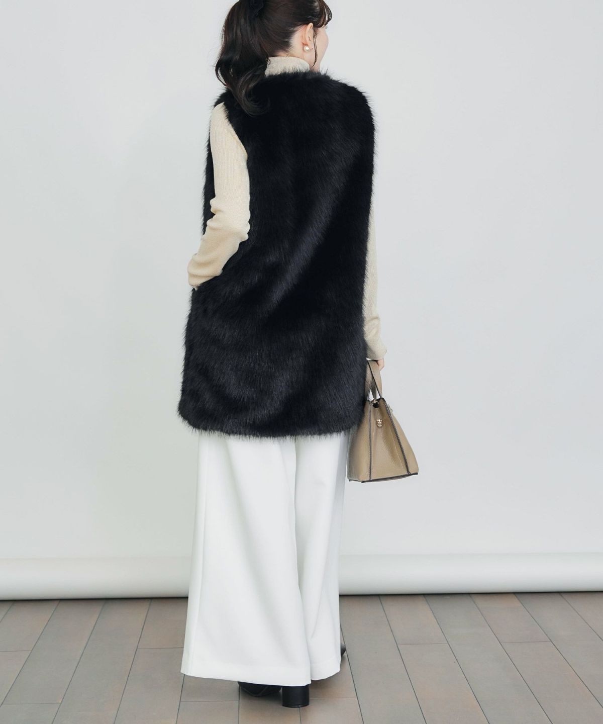 model：H155　着用サイズ：M　ブラック