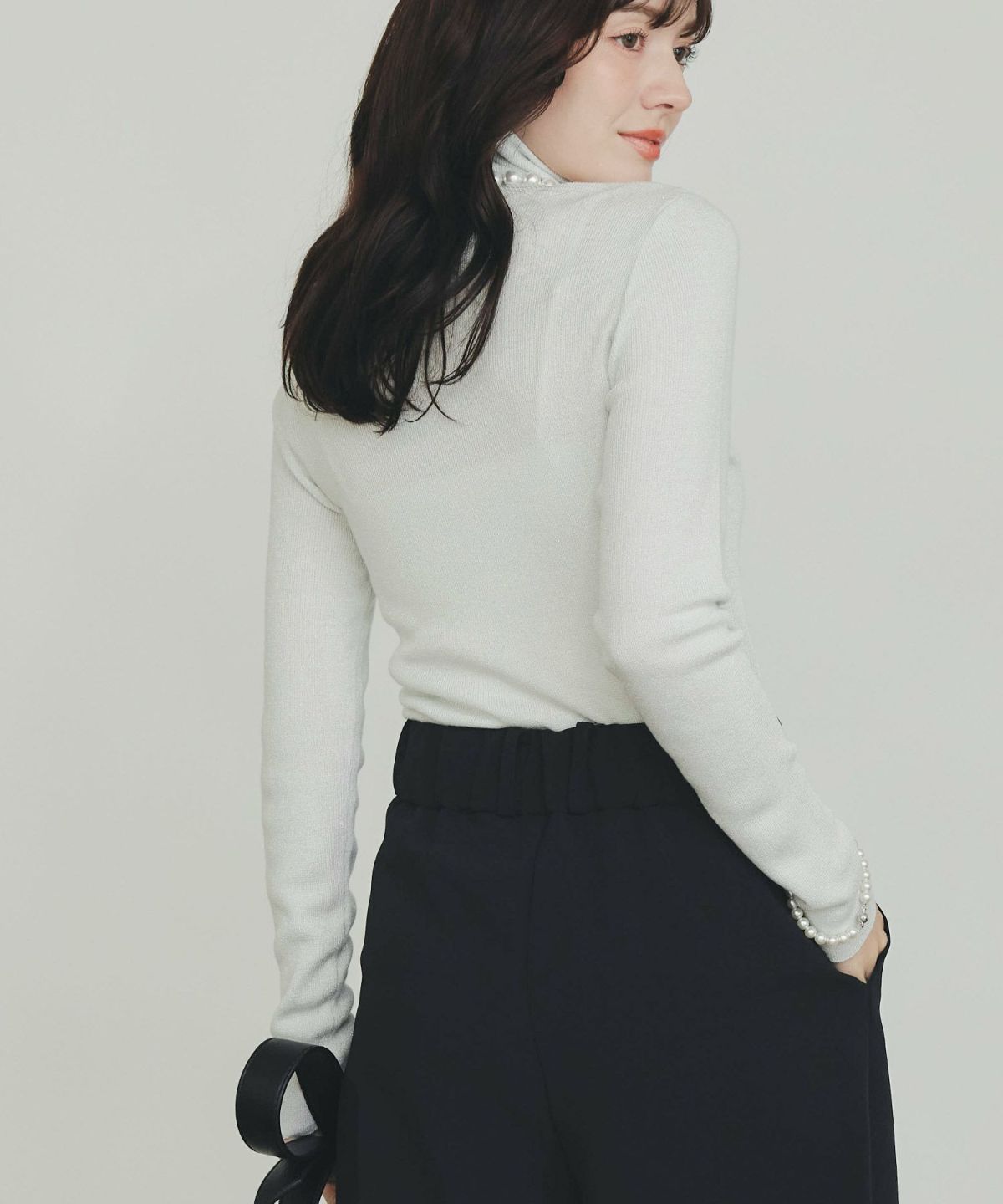 model：H155　着用サイズ：M　オフホワイト