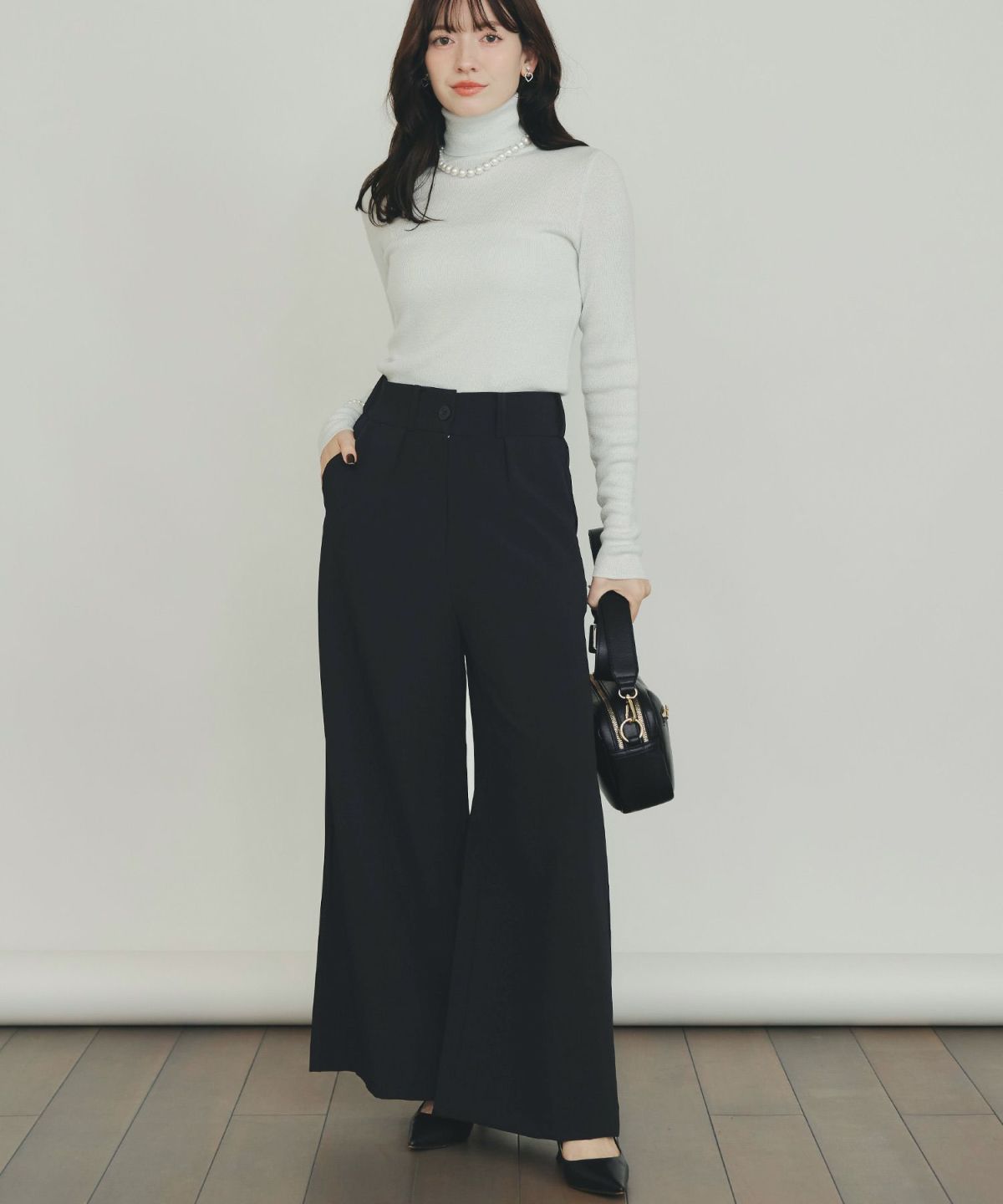 model：H155　着用サイズ：M　オフホワイト