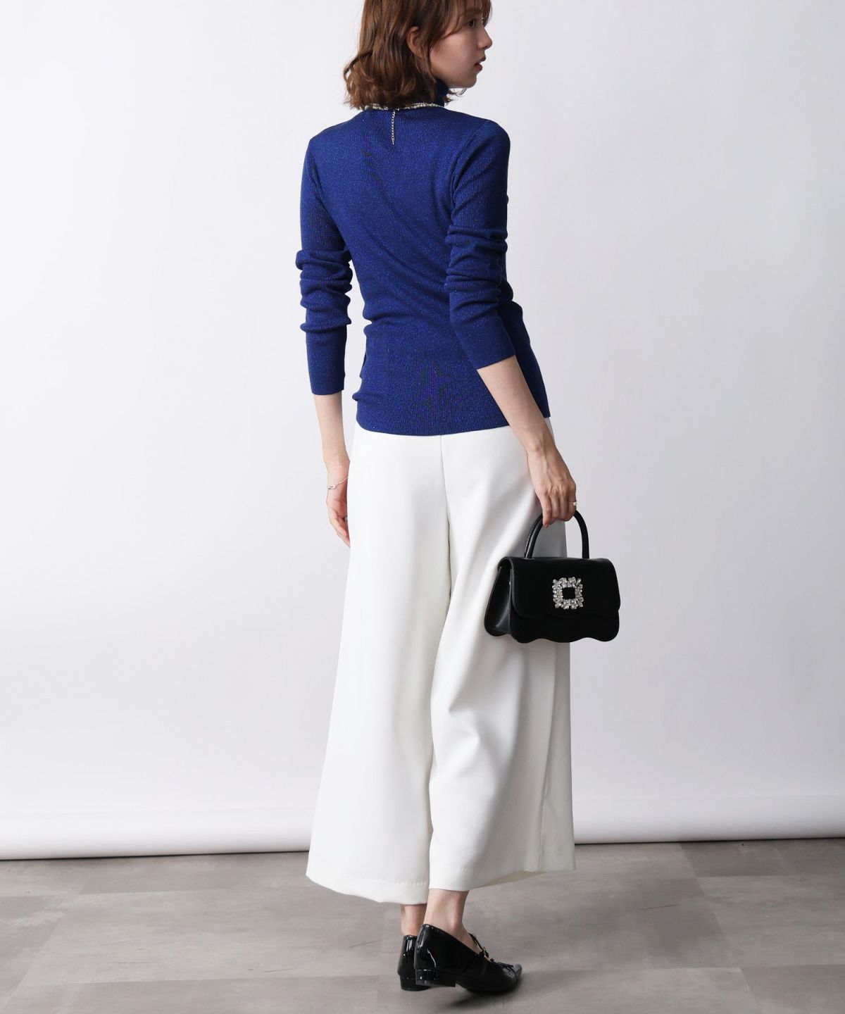 model：H171　着用サイズ：M　ライトブルー