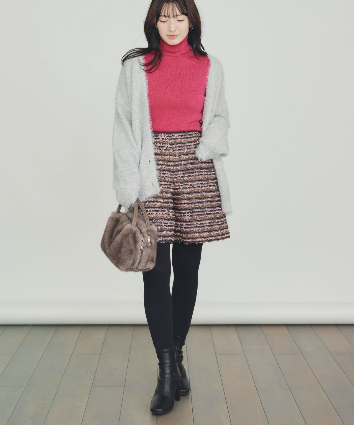 model：H155　着用サイズ：M　ローズ