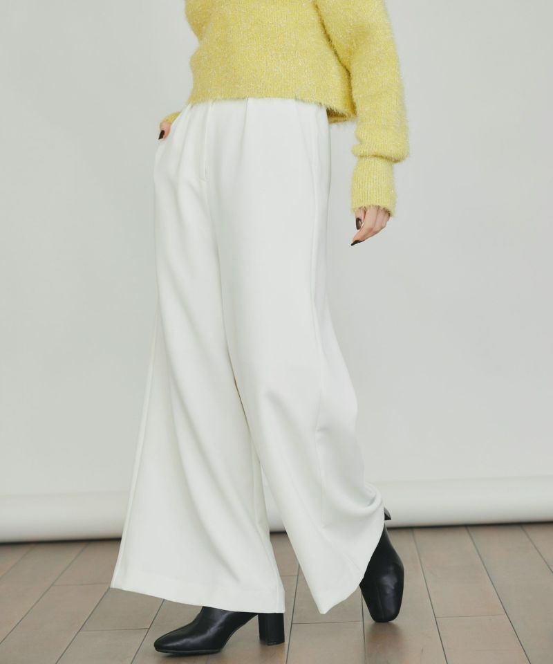 model：H155　着用サイズ：M　オフホワイト