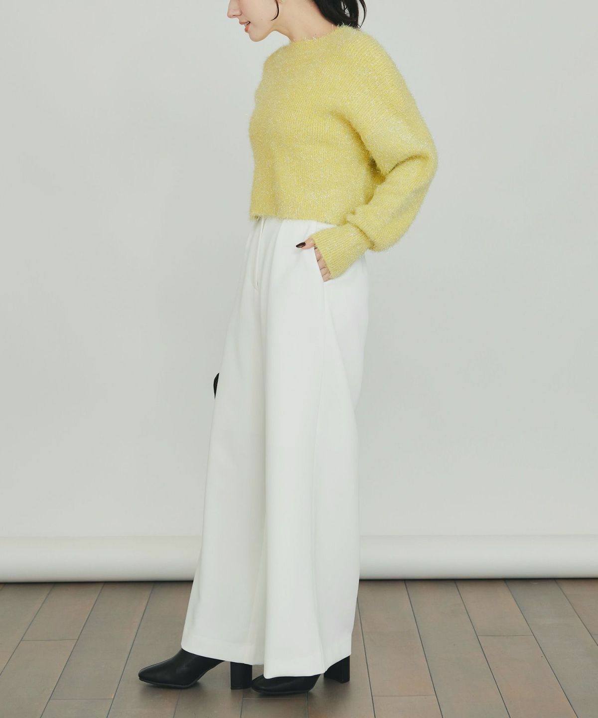 model：H155　着用サイズ：M　オフホワイト