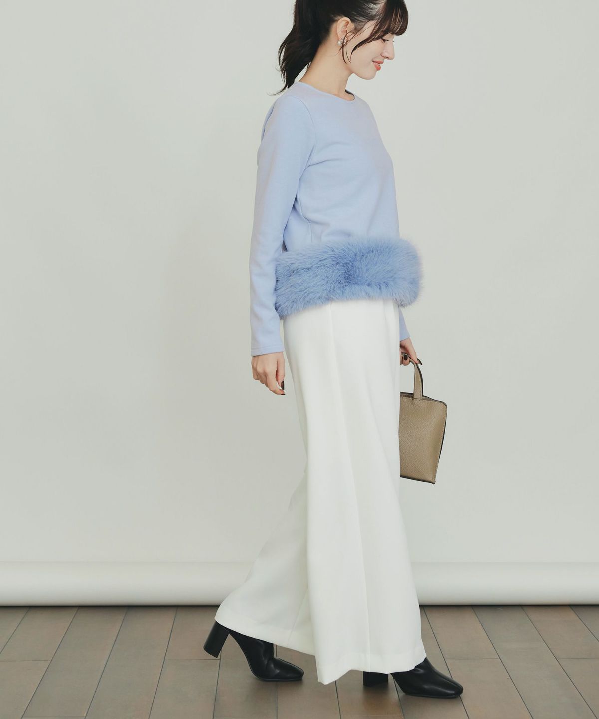 model：H155　着用サイズ：M　オフホワイト