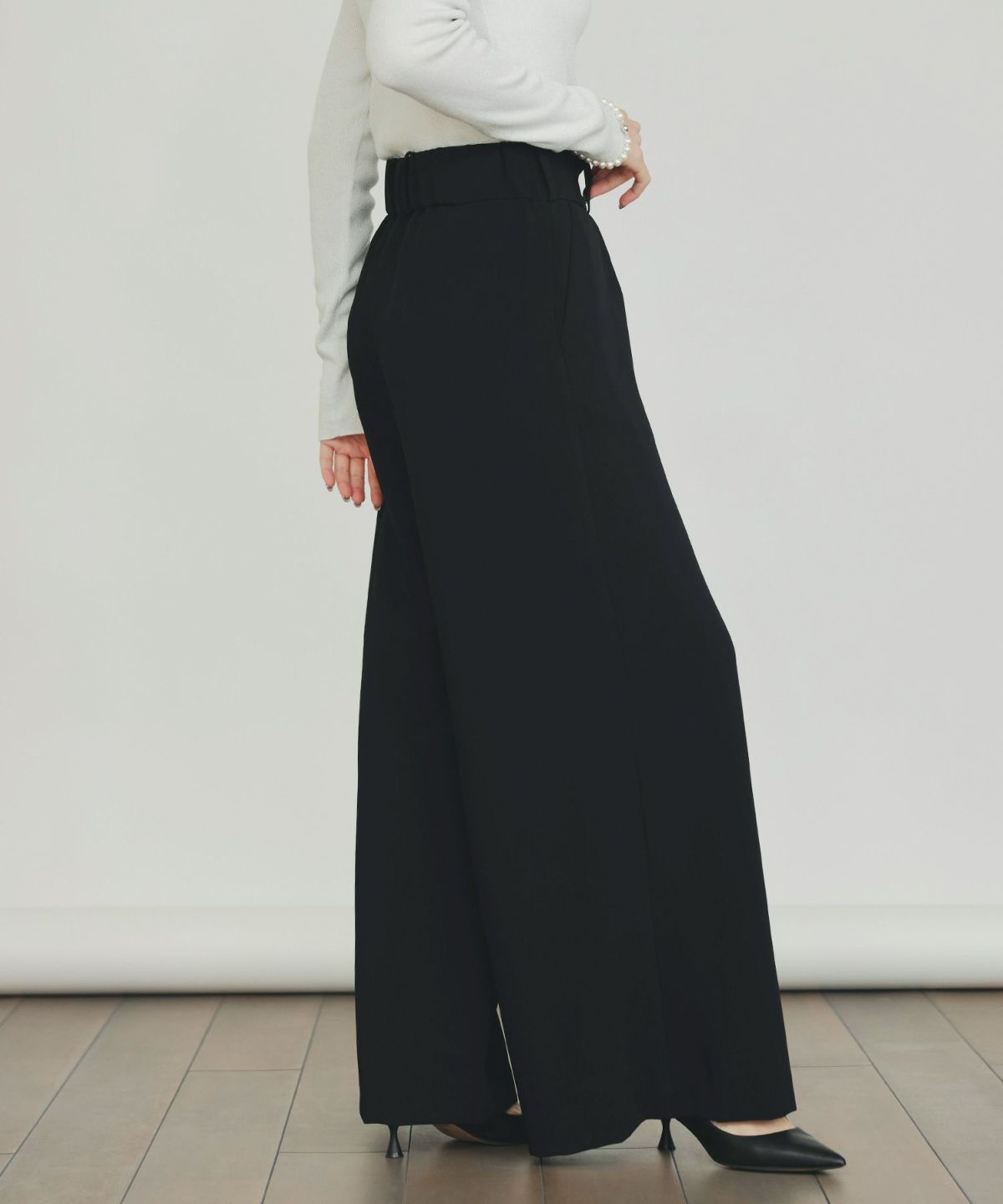 model：H155　着用サイズ：M　ブラック