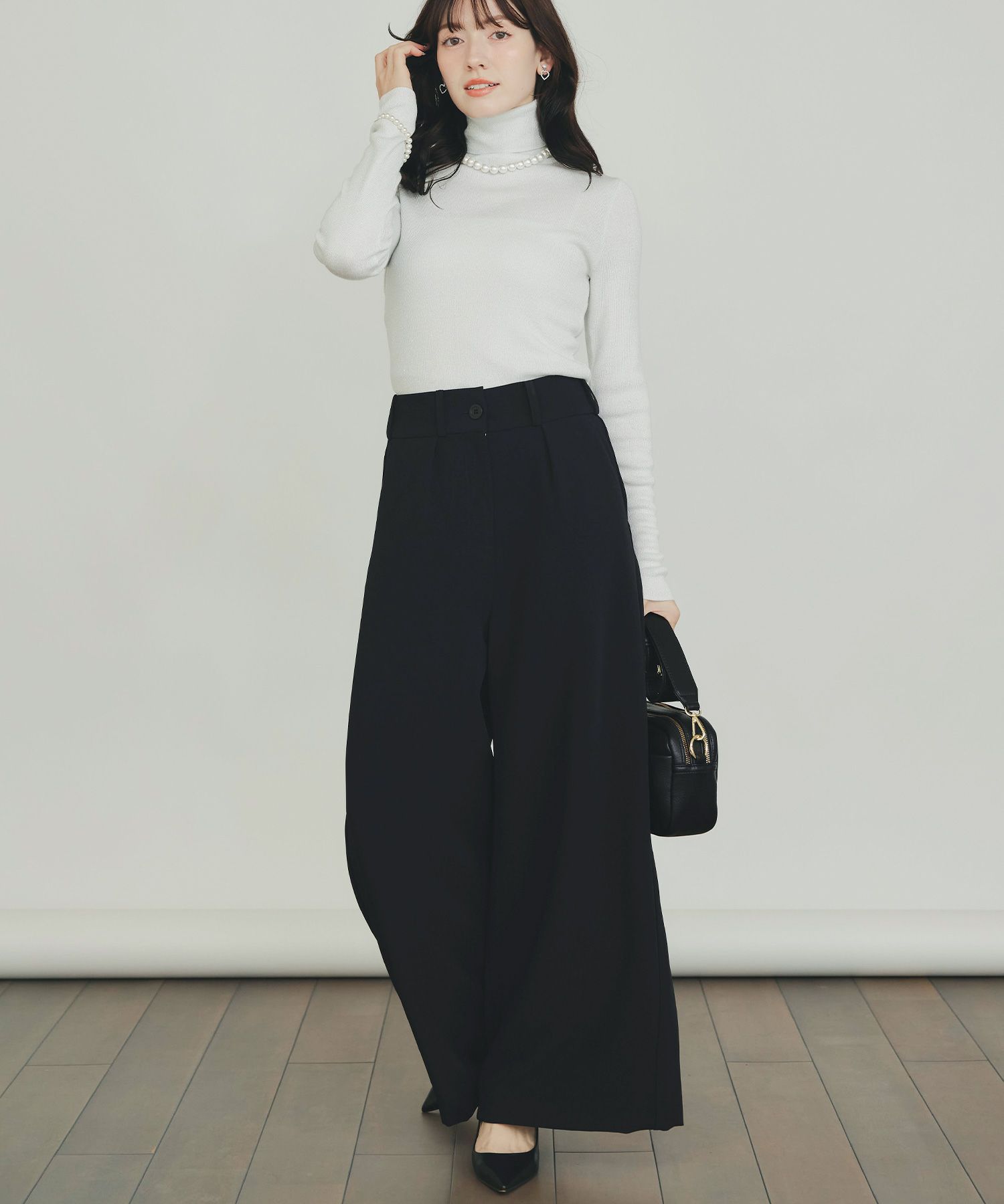 model：H155　着用サイズ：M　ブラック