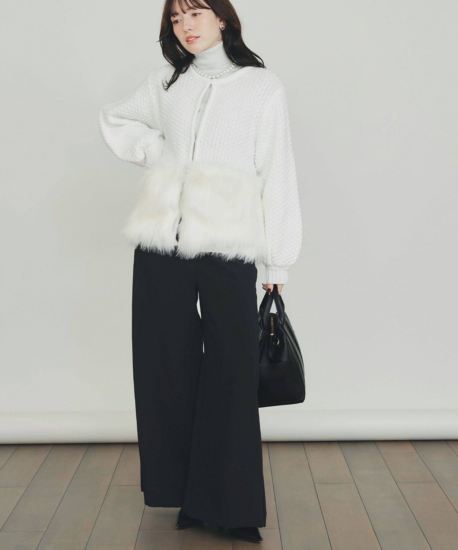 model：H155　着用サイズ：M　ブラック