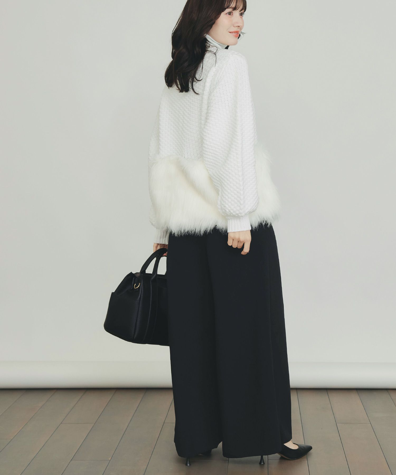 model：H155　着用サイズ：M　ブラック