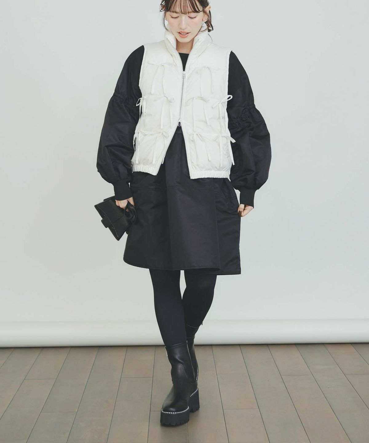 model：H155　着用サイズ：M　オフホワイト