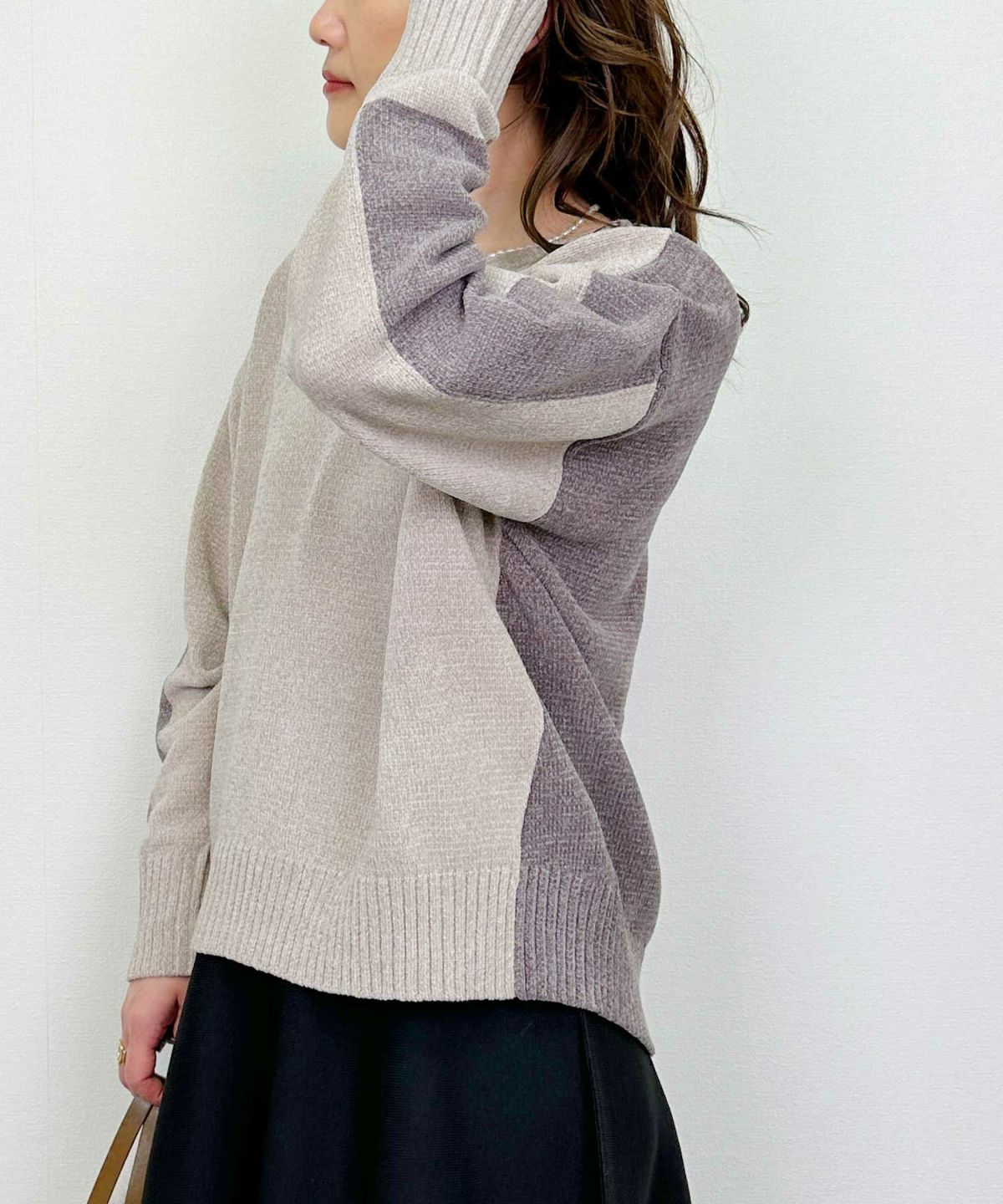 model：H164　着用サイズ：M　ベージュ