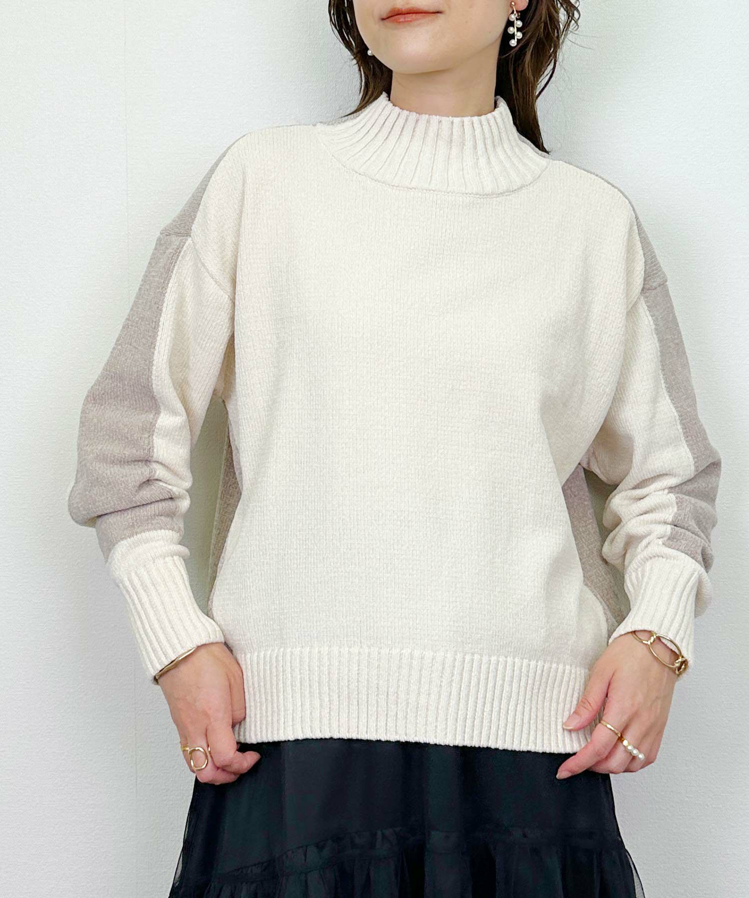 model：H164　着用サイズ：M　アイボリー