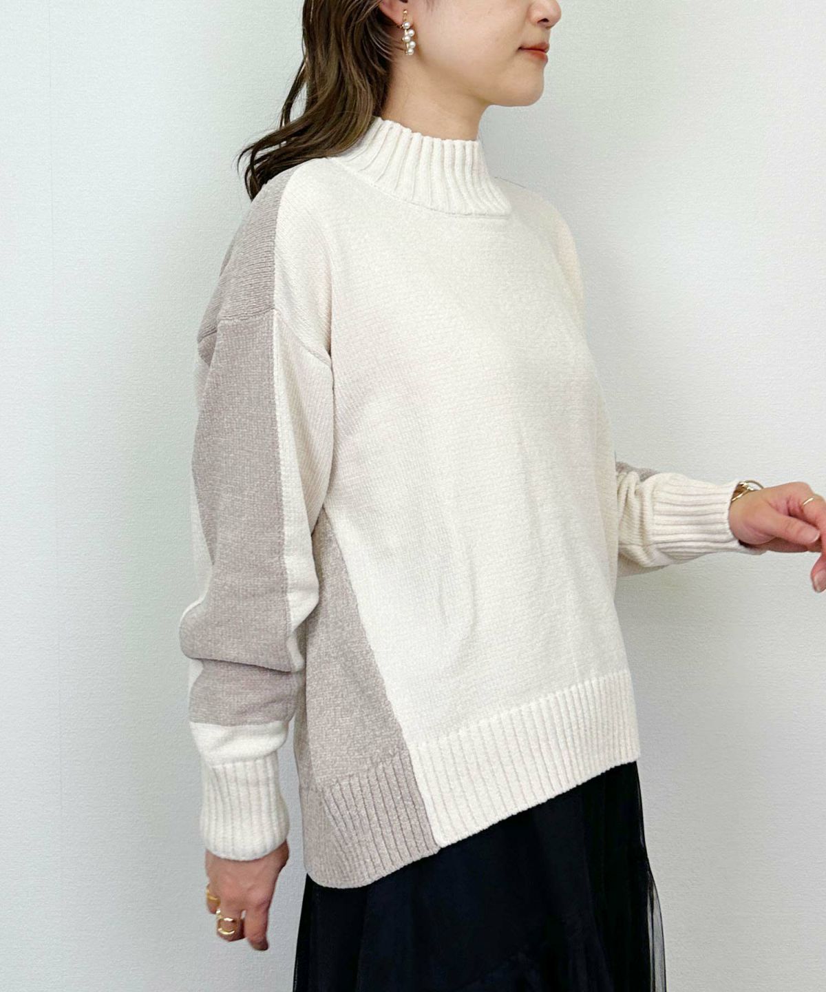 model：H164　着用サイズ：M　アイボリー