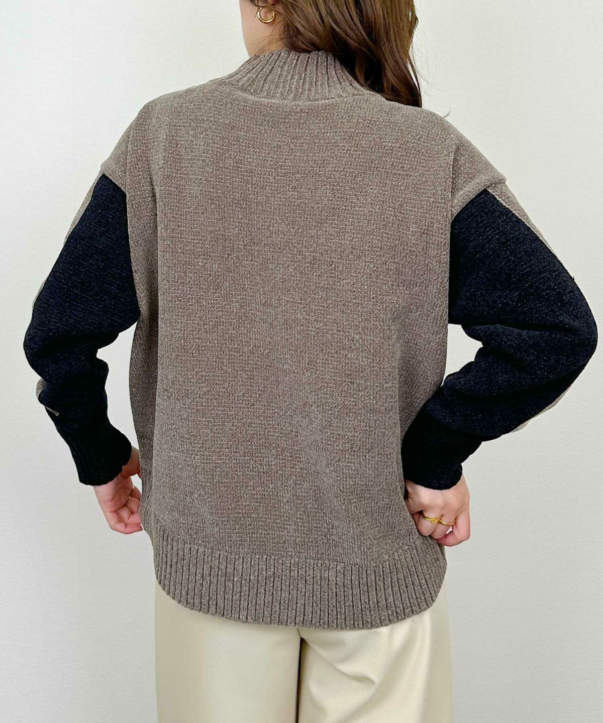 model：H164　着用サイズ：M　ブラック