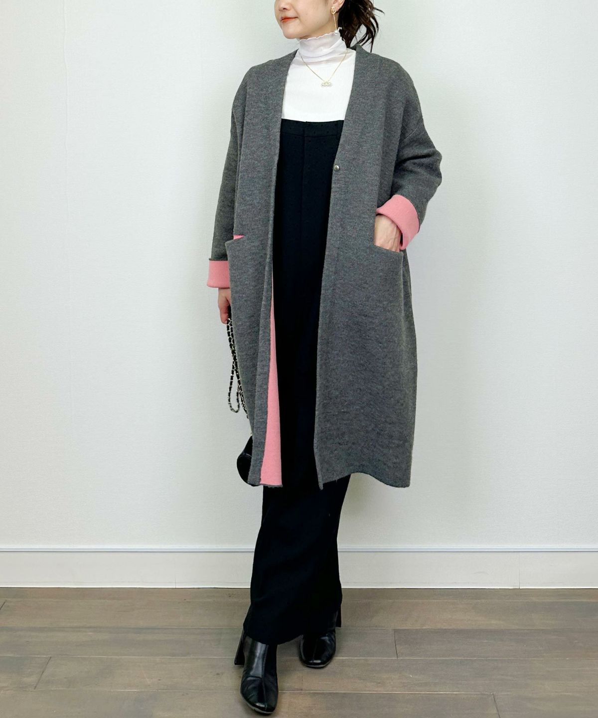 model：H164　着用サイズ：M　チャコールグレー