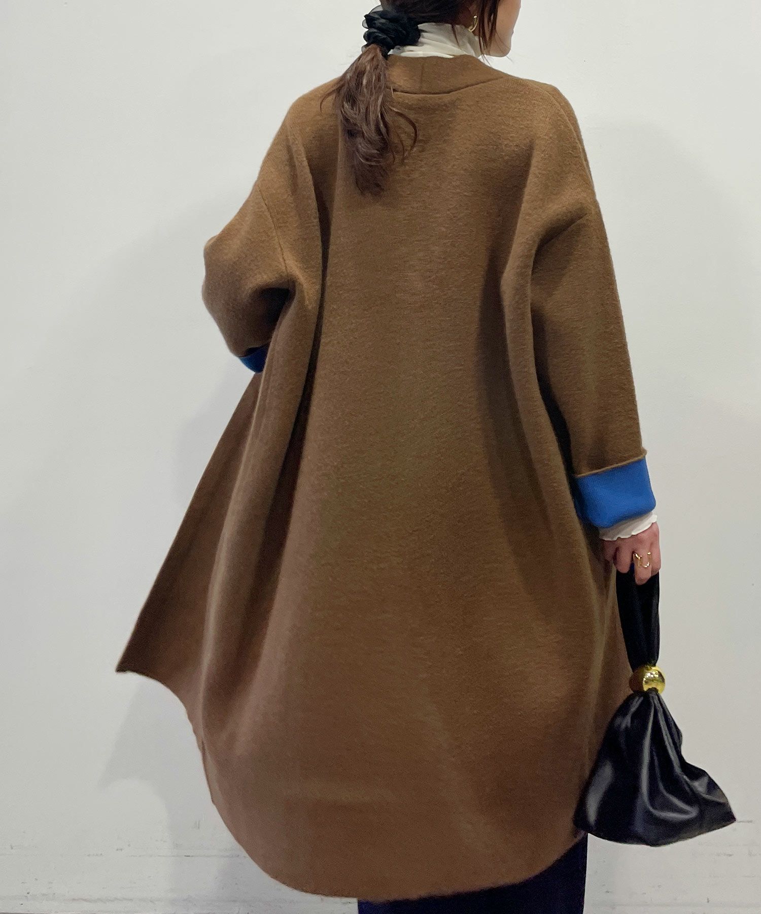 model：H164　着用サイズ：M　ブラウン