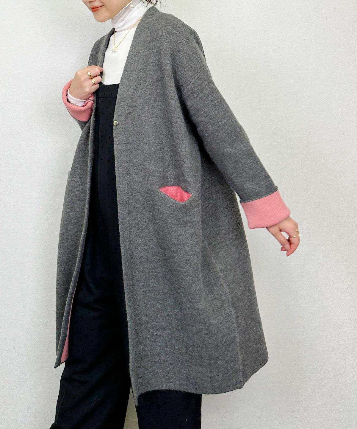 model：H164　着用サイズ：M　チャコールグレー