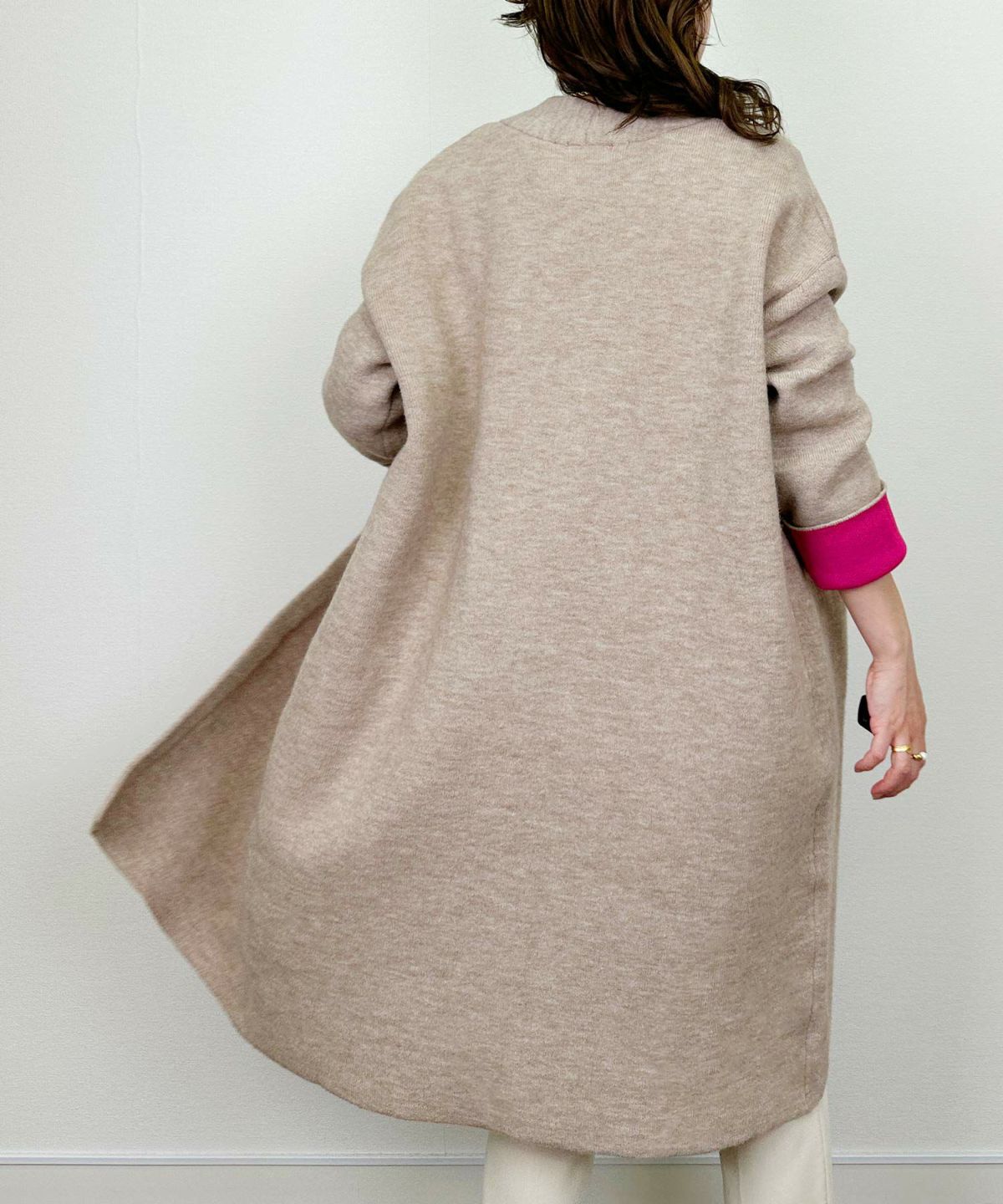 model：H164　着用サイズ：M　ベージュ