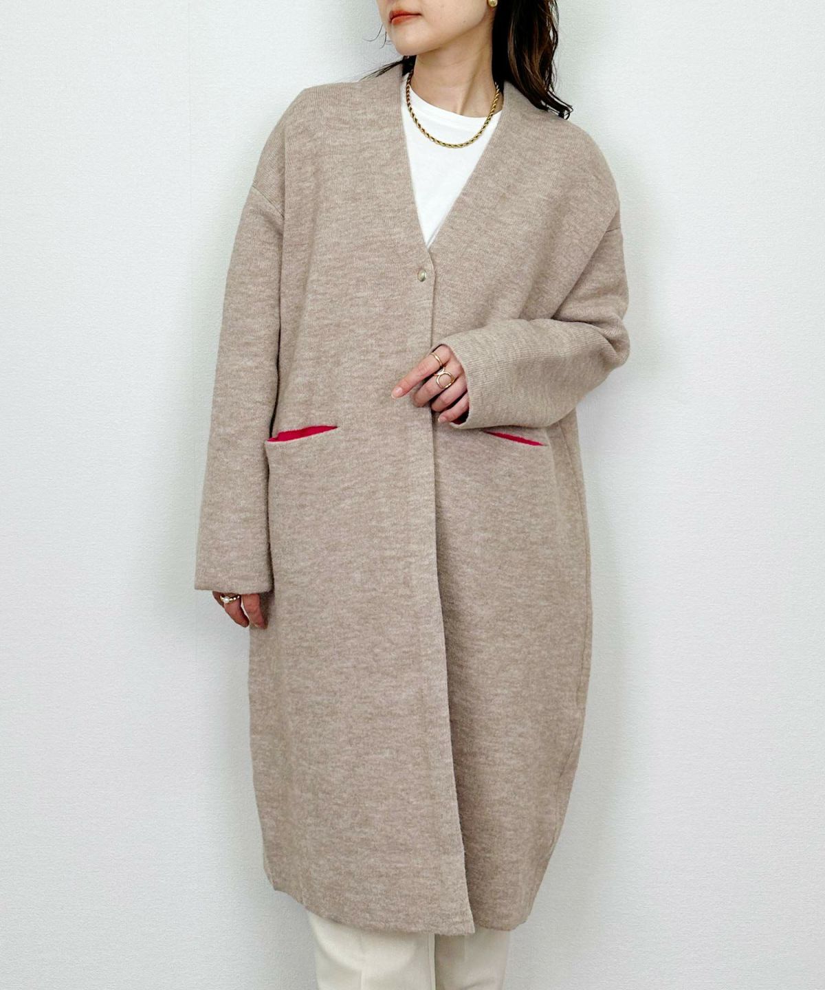 model：H164　着用サイズ：M　ベージュ