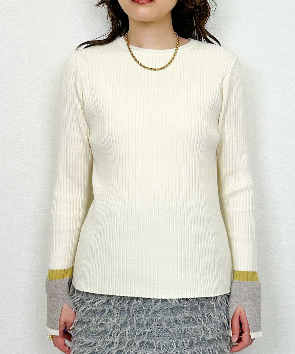 model：H164　着用サイズ：M　アイボリー