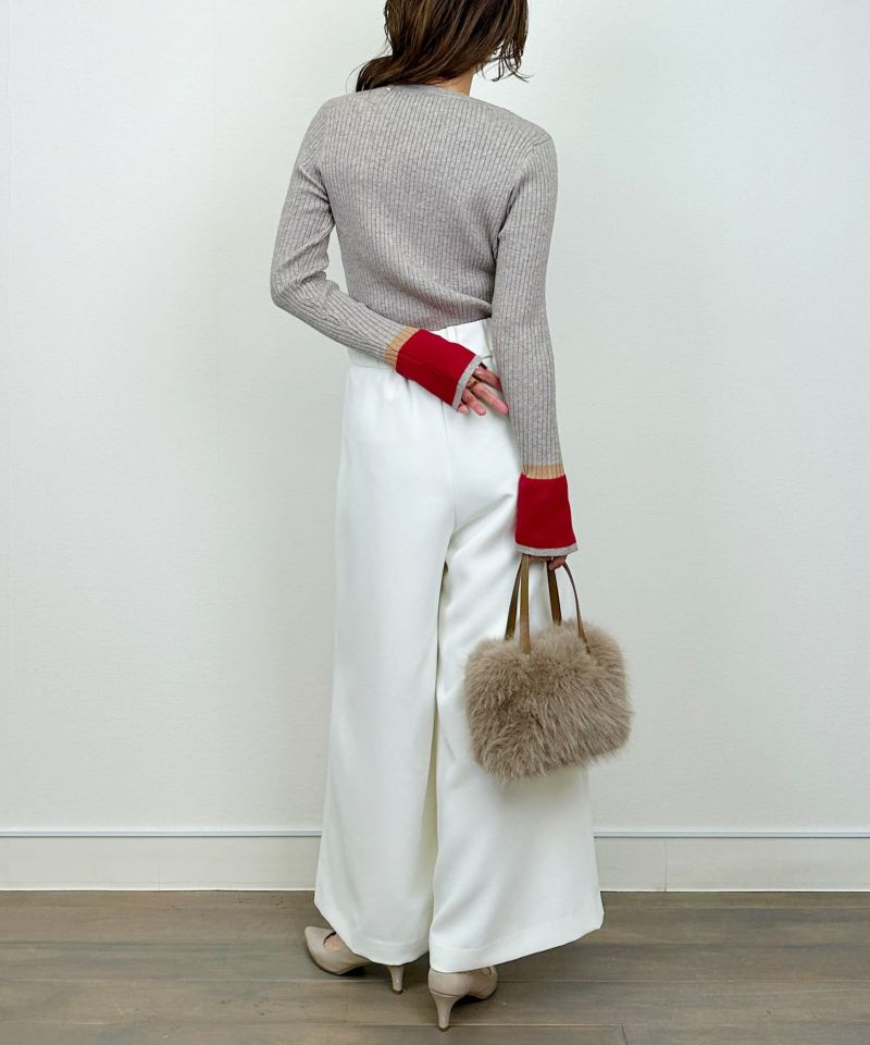 model：H164　着用サイズ：M　レッド