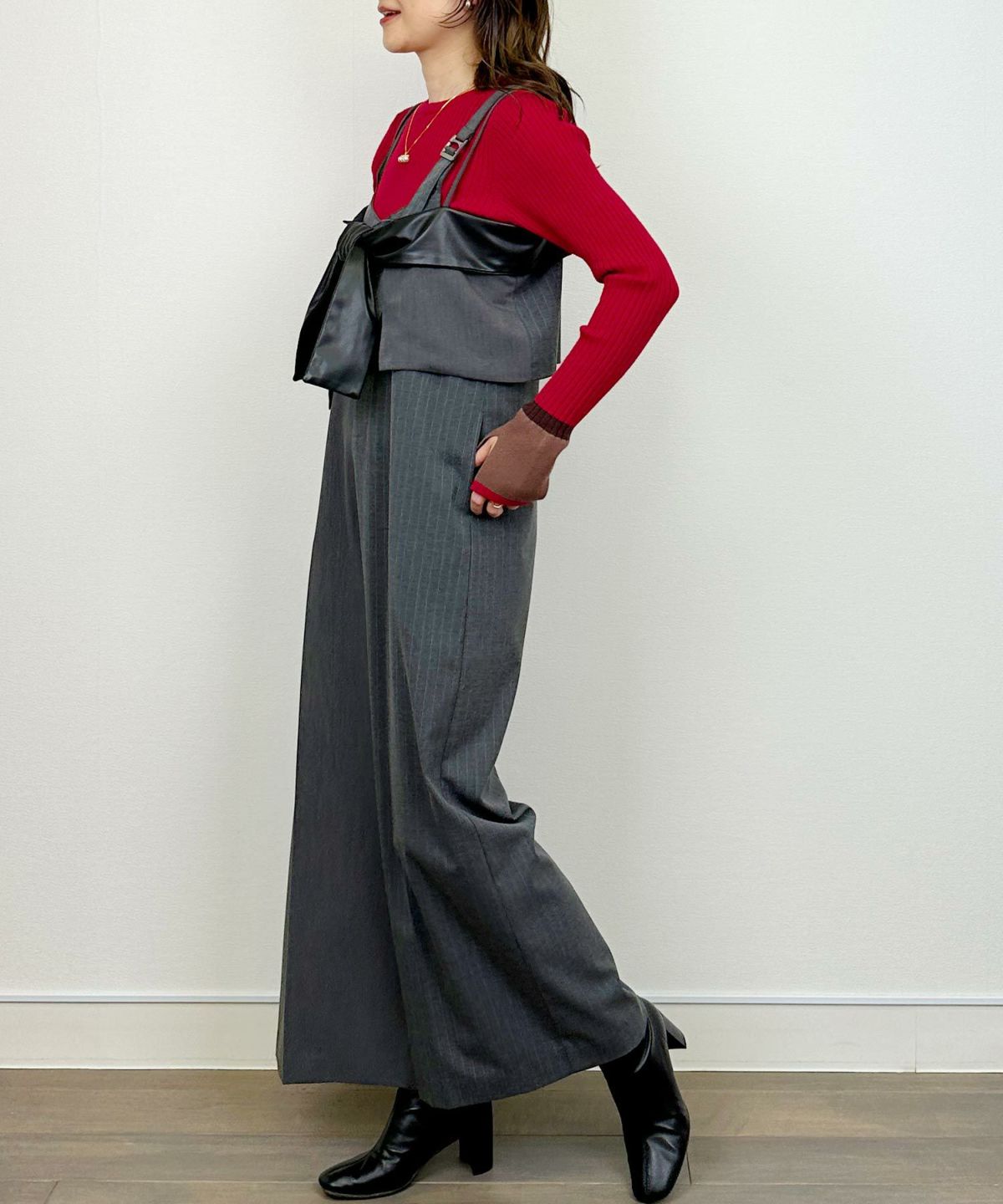 model：H164　着用サイズ：M　レッド