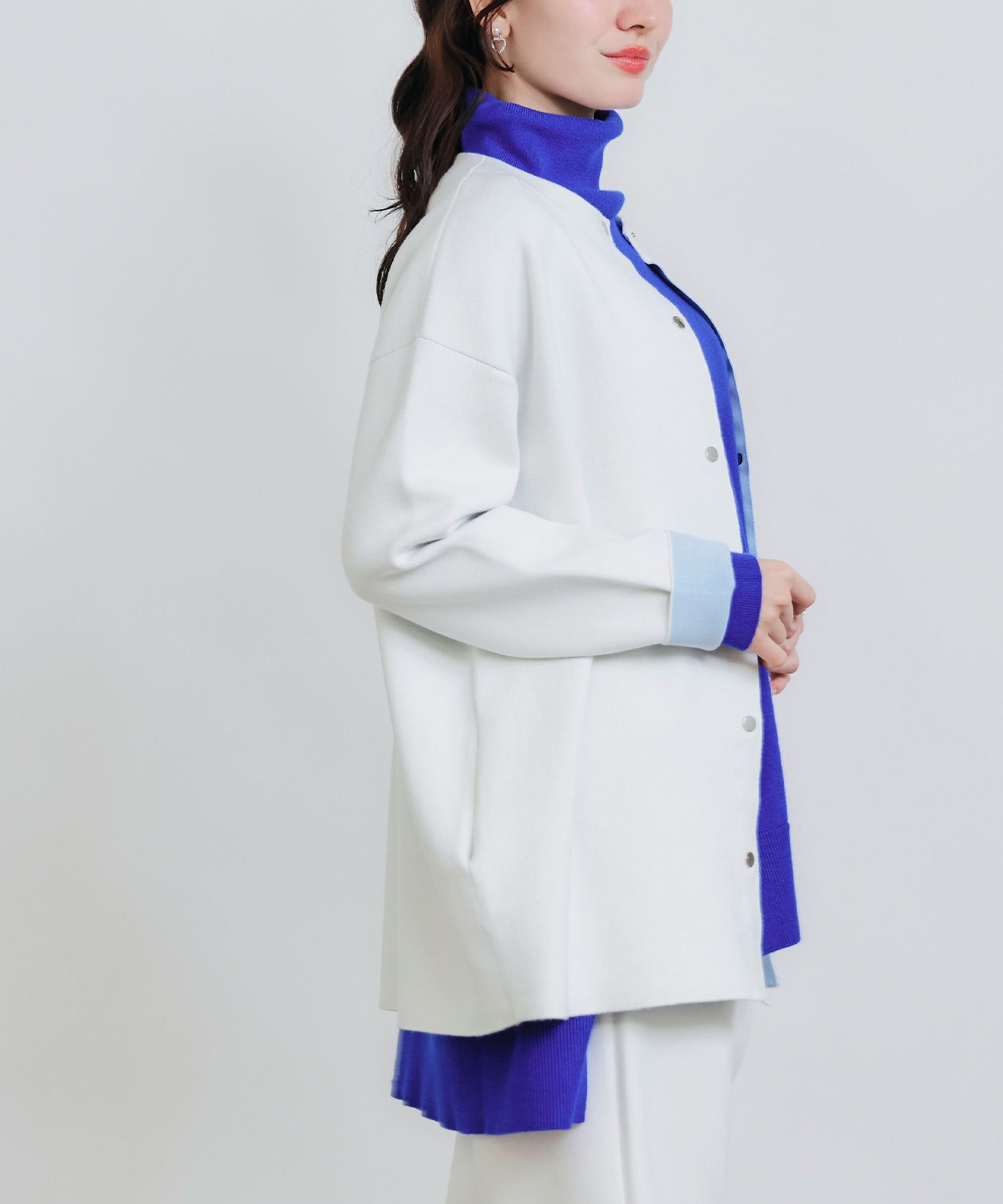 model：H155　着用サイズ：M　オフホワイト