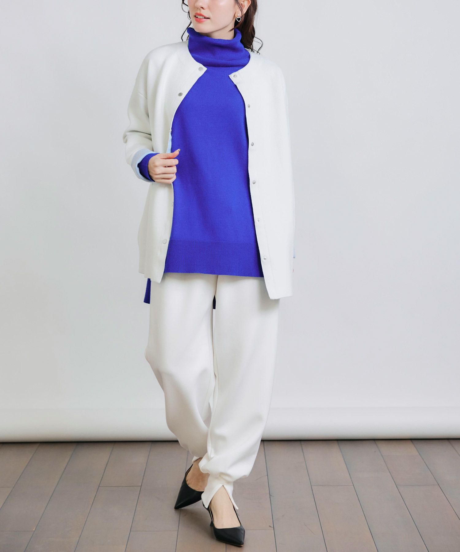 model：H155　着用サイズ：M　オフホワイト