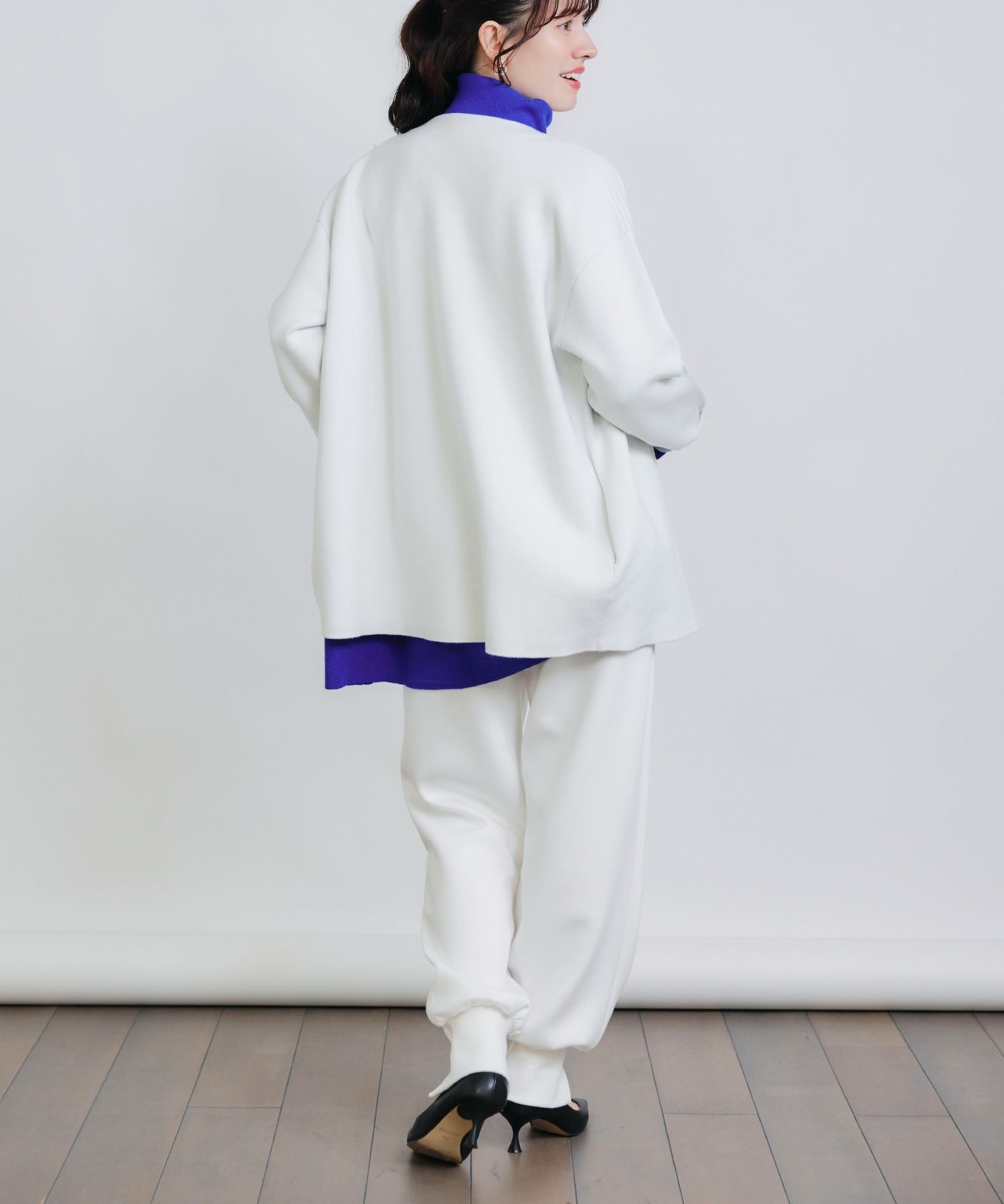 model：H155　着用サイズ：M　オフホワイト