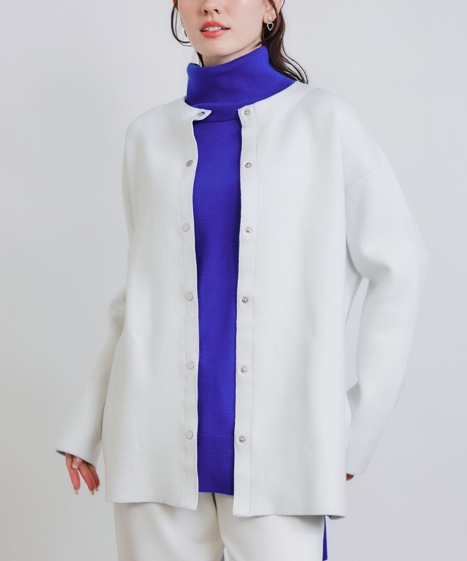 model：H155　着用サイズ：M　オフホワイト
