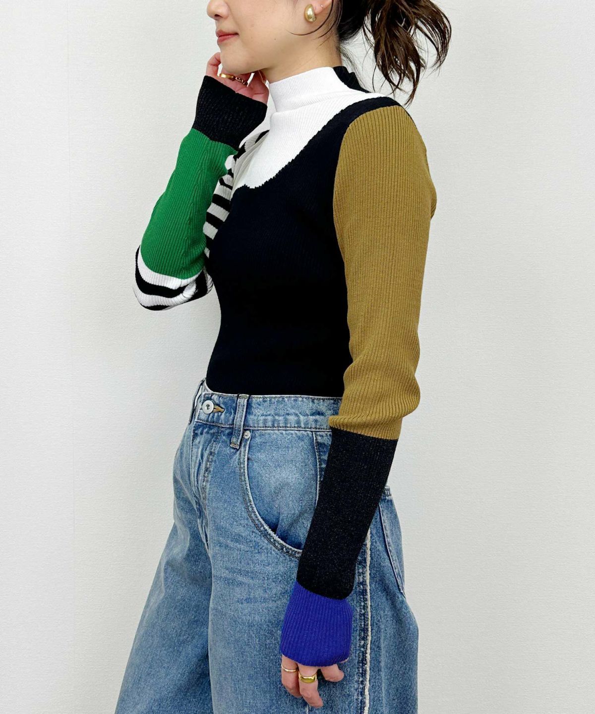 model：H164　着用サイズ：M　ブラック