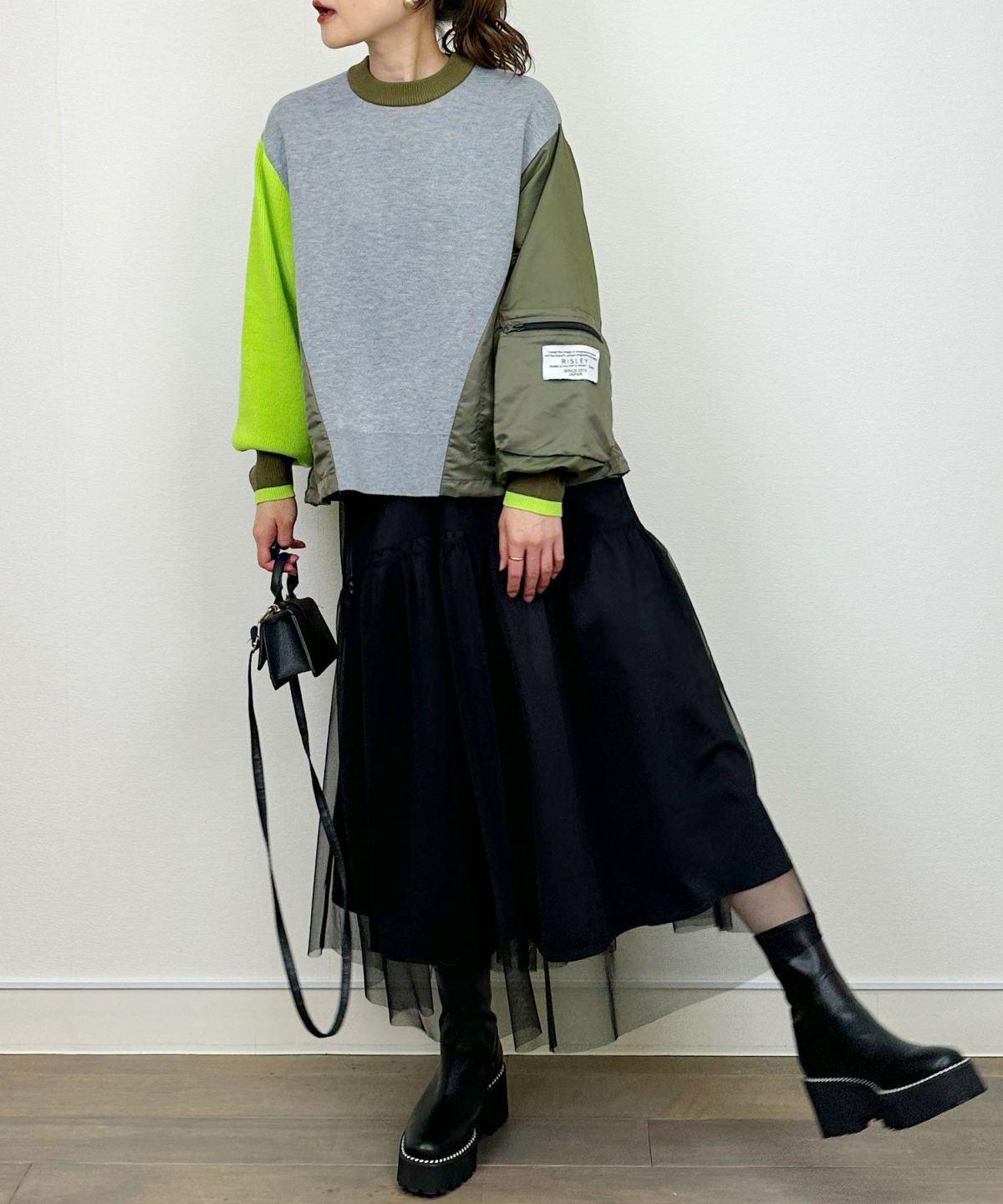 model：H164　着用サイズ：M　グレー