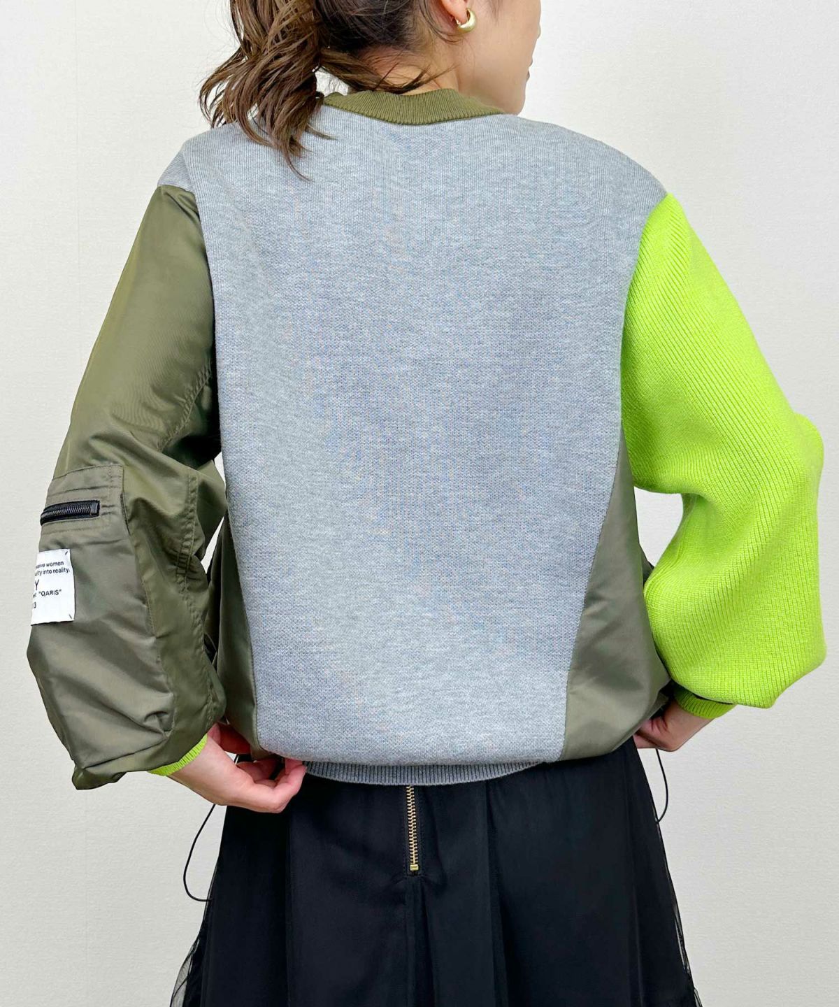 model：H164　着用サイズ：M　グレー