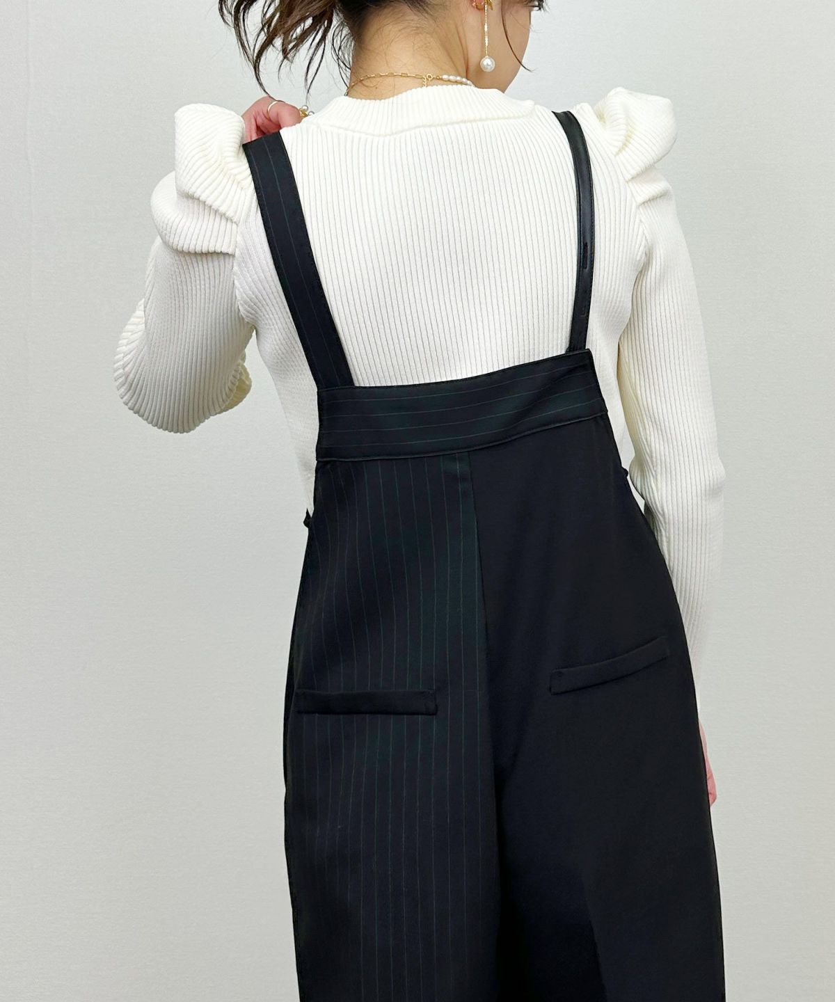 model：H164　着用サイズ：M　ブラック