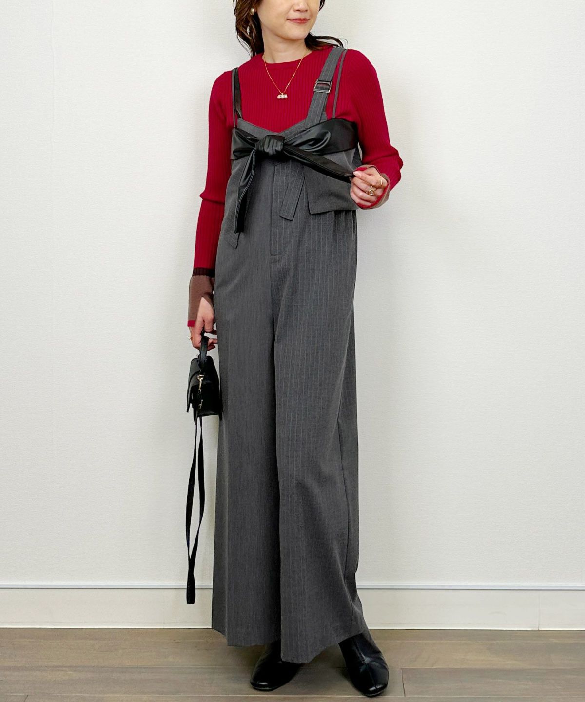 model：H164　着用サイズ：M　チャコールグレー