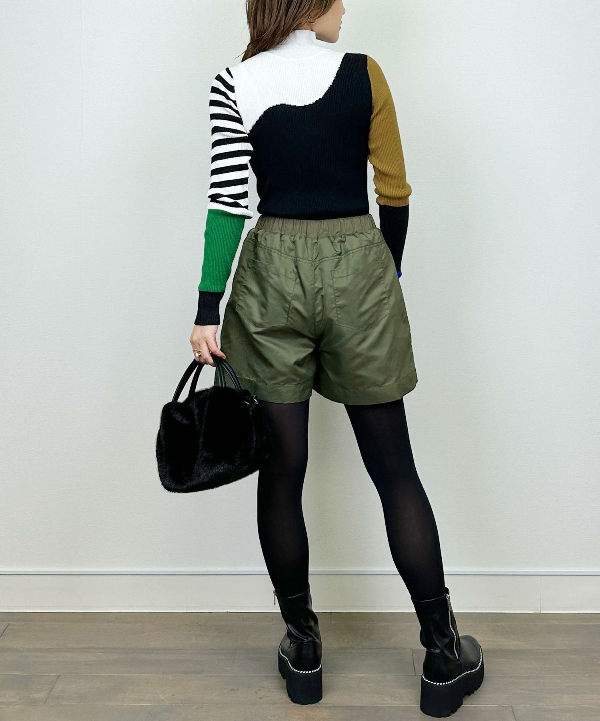 model：H164　着用サイズ：M　カーキ