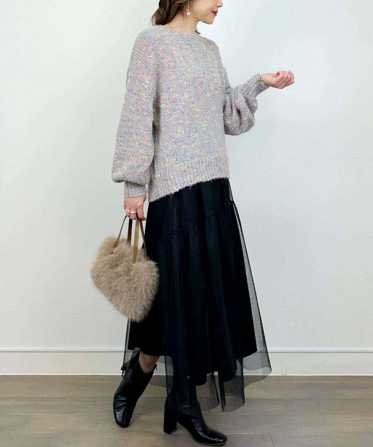 model：H164　着用サイズ：M　ライトグレー