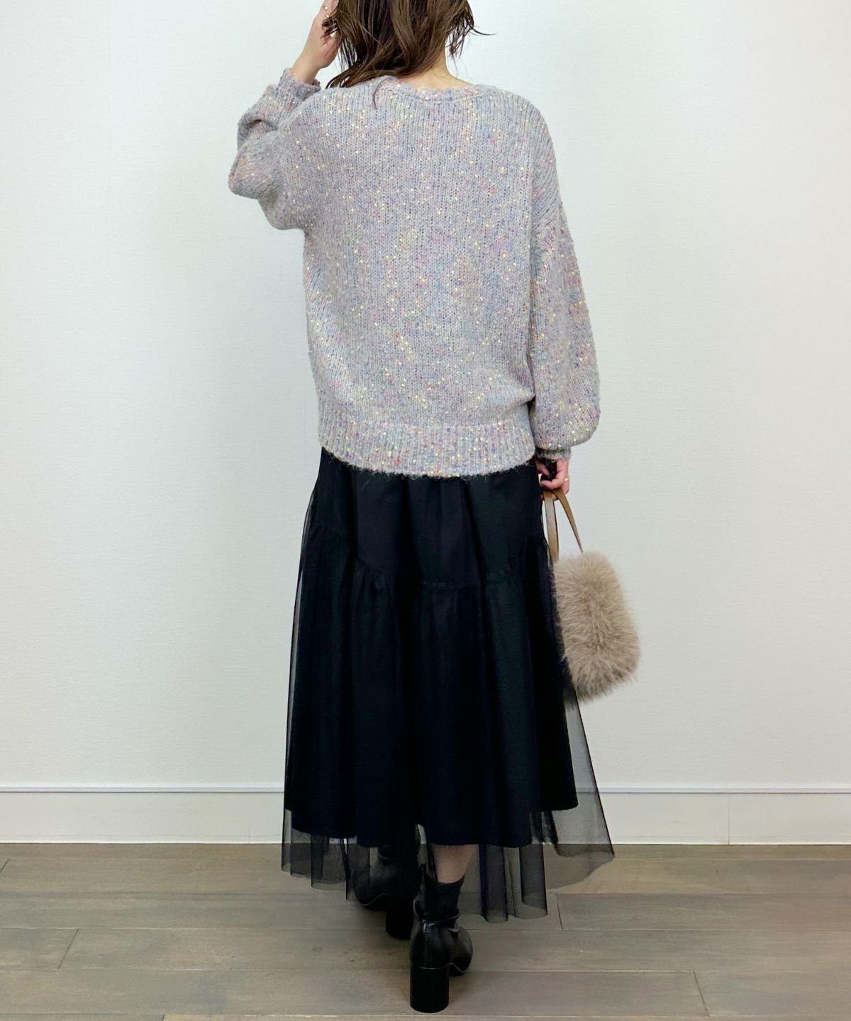 model：H164　着用サイズ：M　ライトグレー