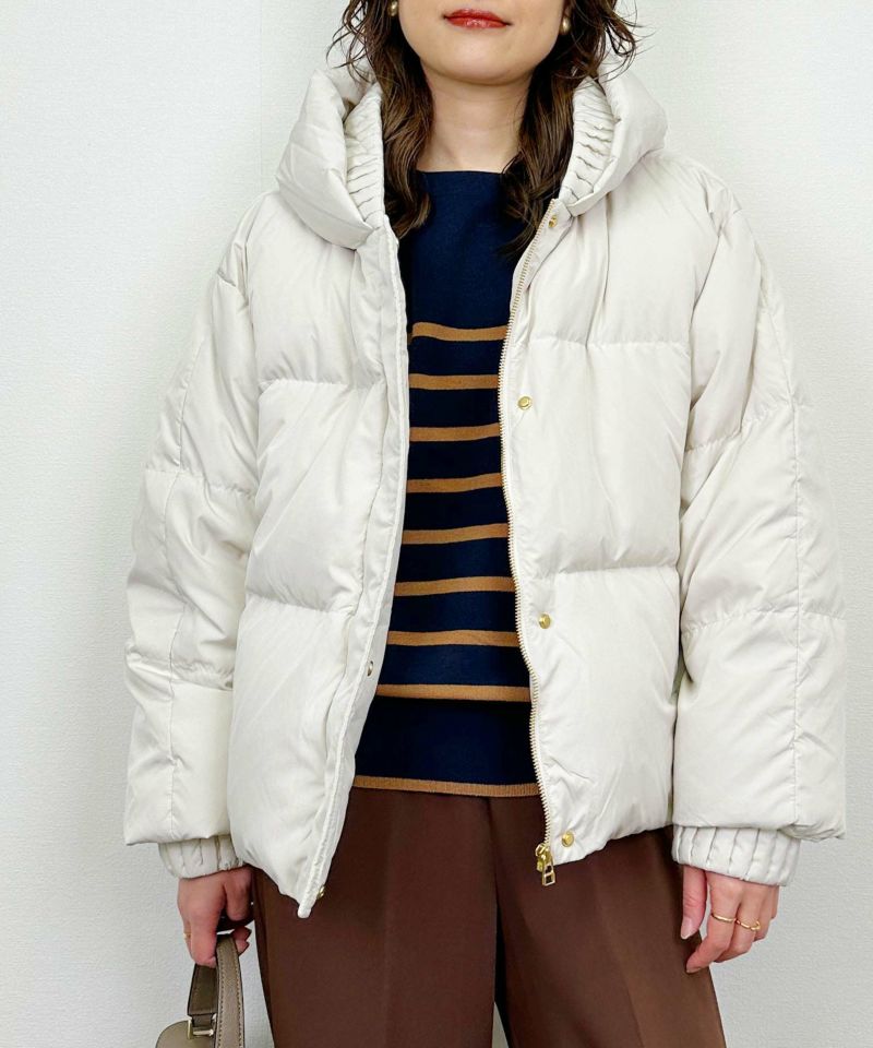 model：H164　着用サイズ：M　ベージュ