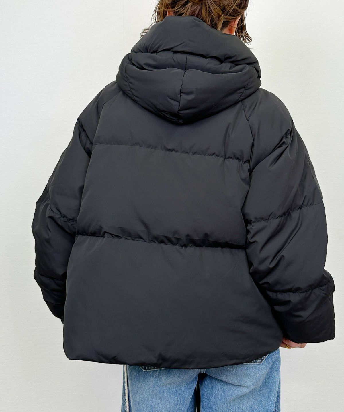 model：H164　着用サイズ：M　ブラック