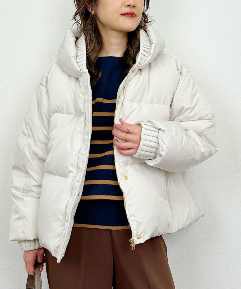 model：H164　着用サイズ：M　ベージュ