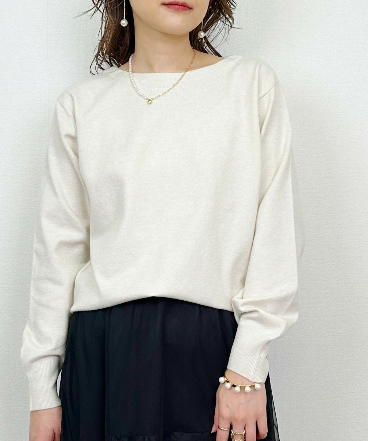 model：H164　着用サイズ：M　アイボリー