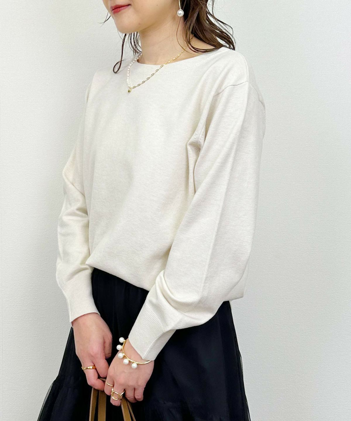 model：H164　着用サイズ：M　アイボリー