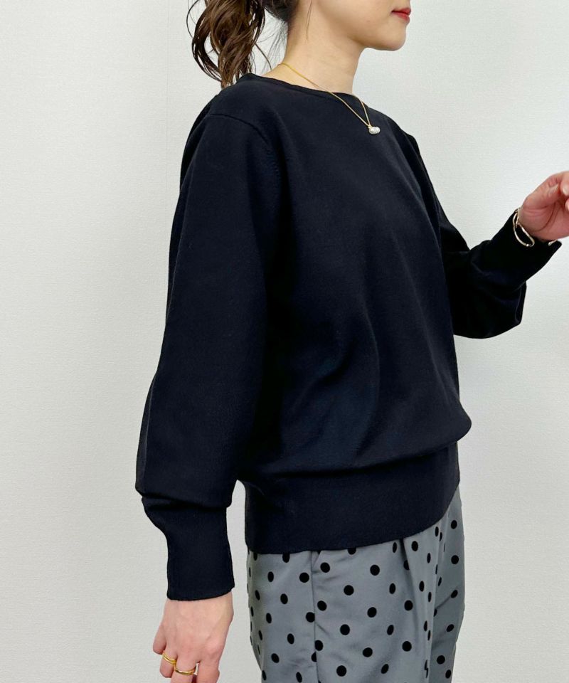 model：H164　着用サイズ：M　ブラック