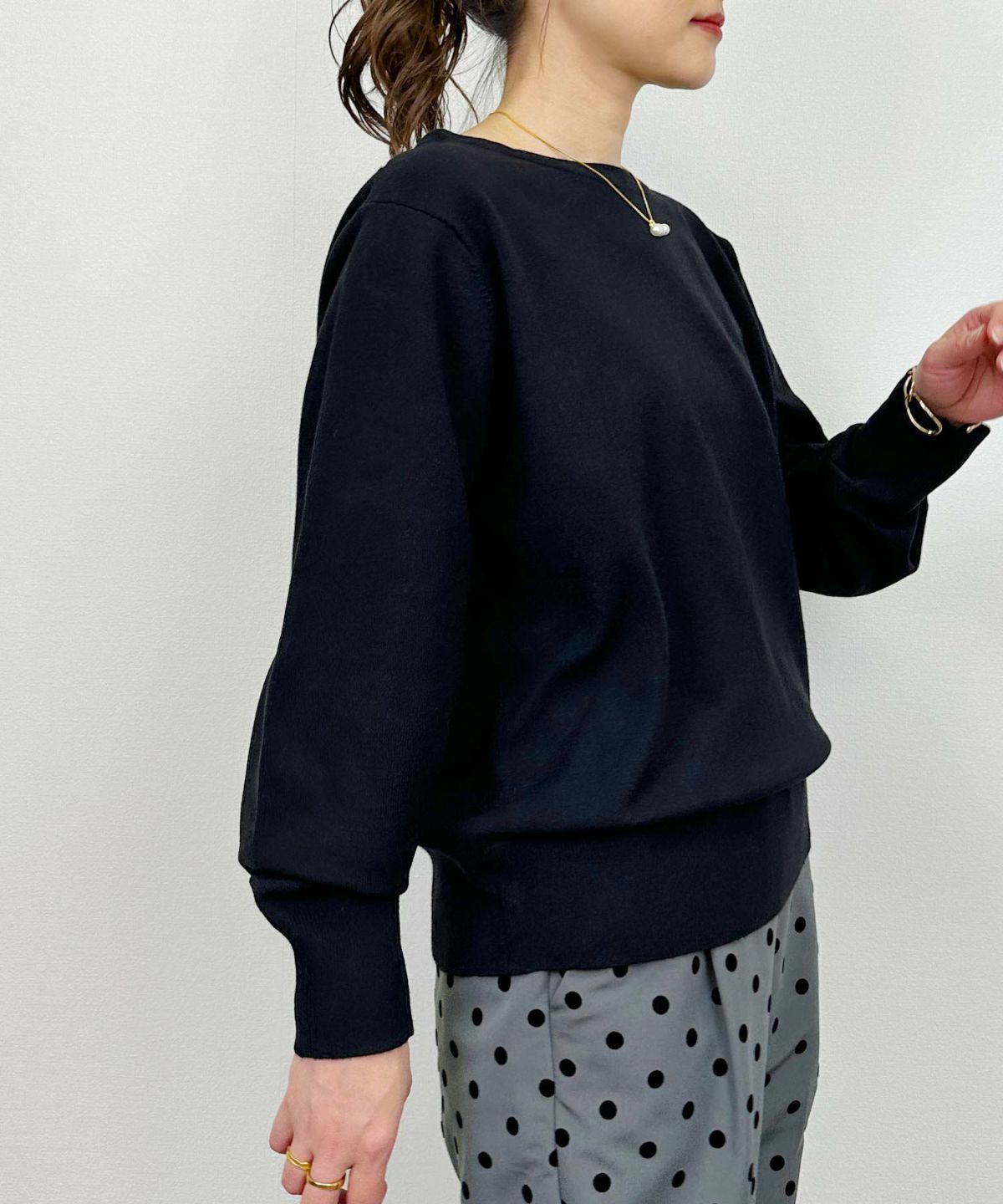 model：H164　着用サイズ：M　ブラック