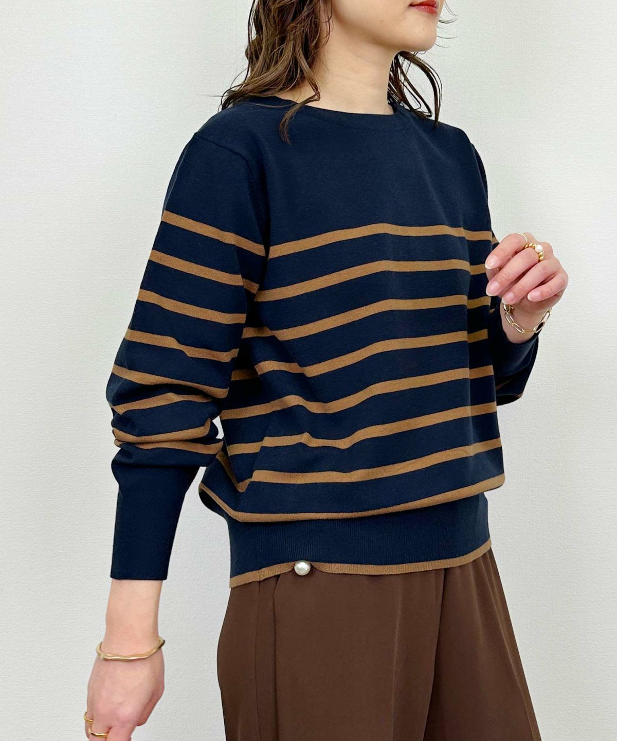 model：H164　着用サイズ：M　ネイビー