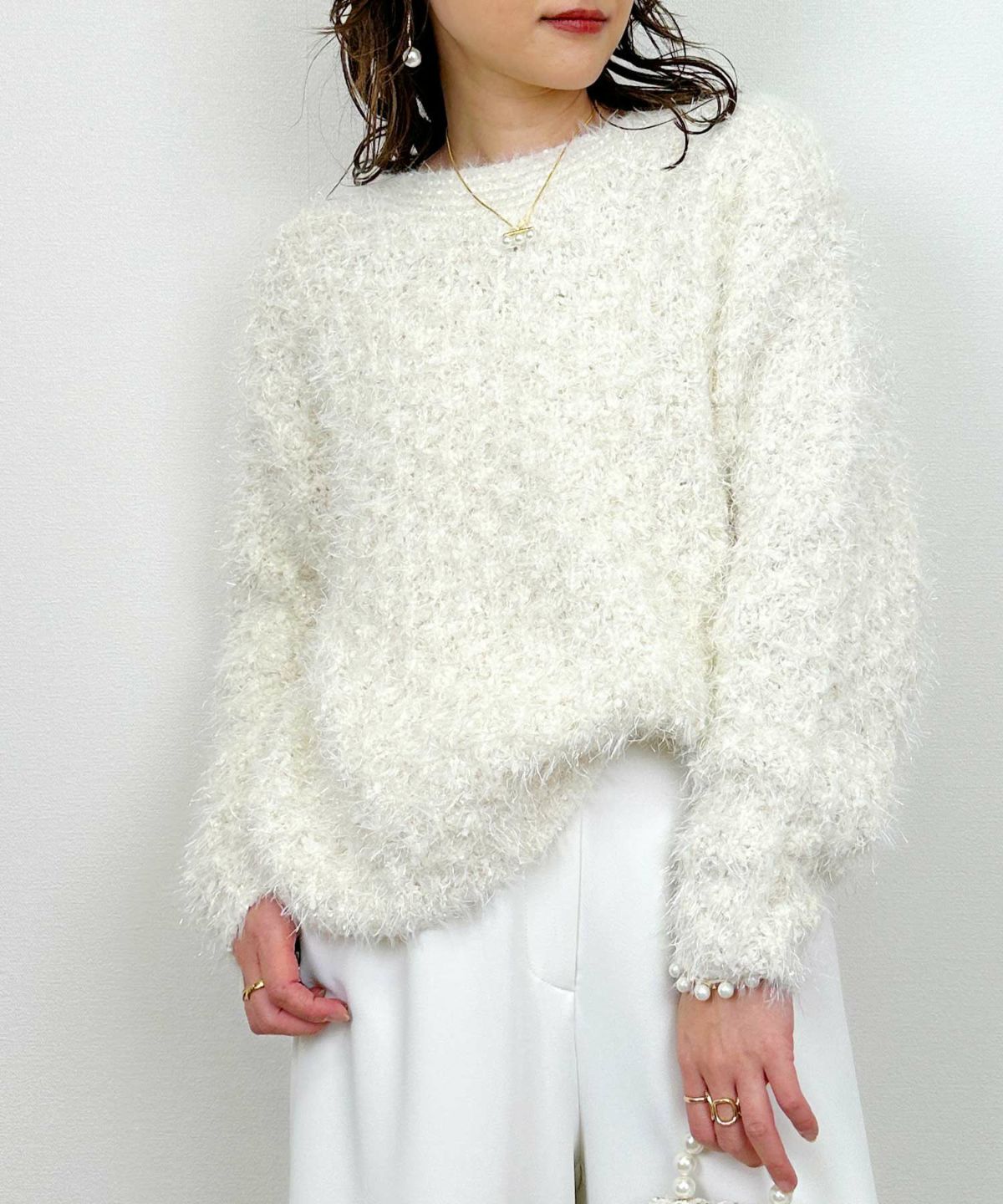 model：H164　着用サイズ：M　アイボリー