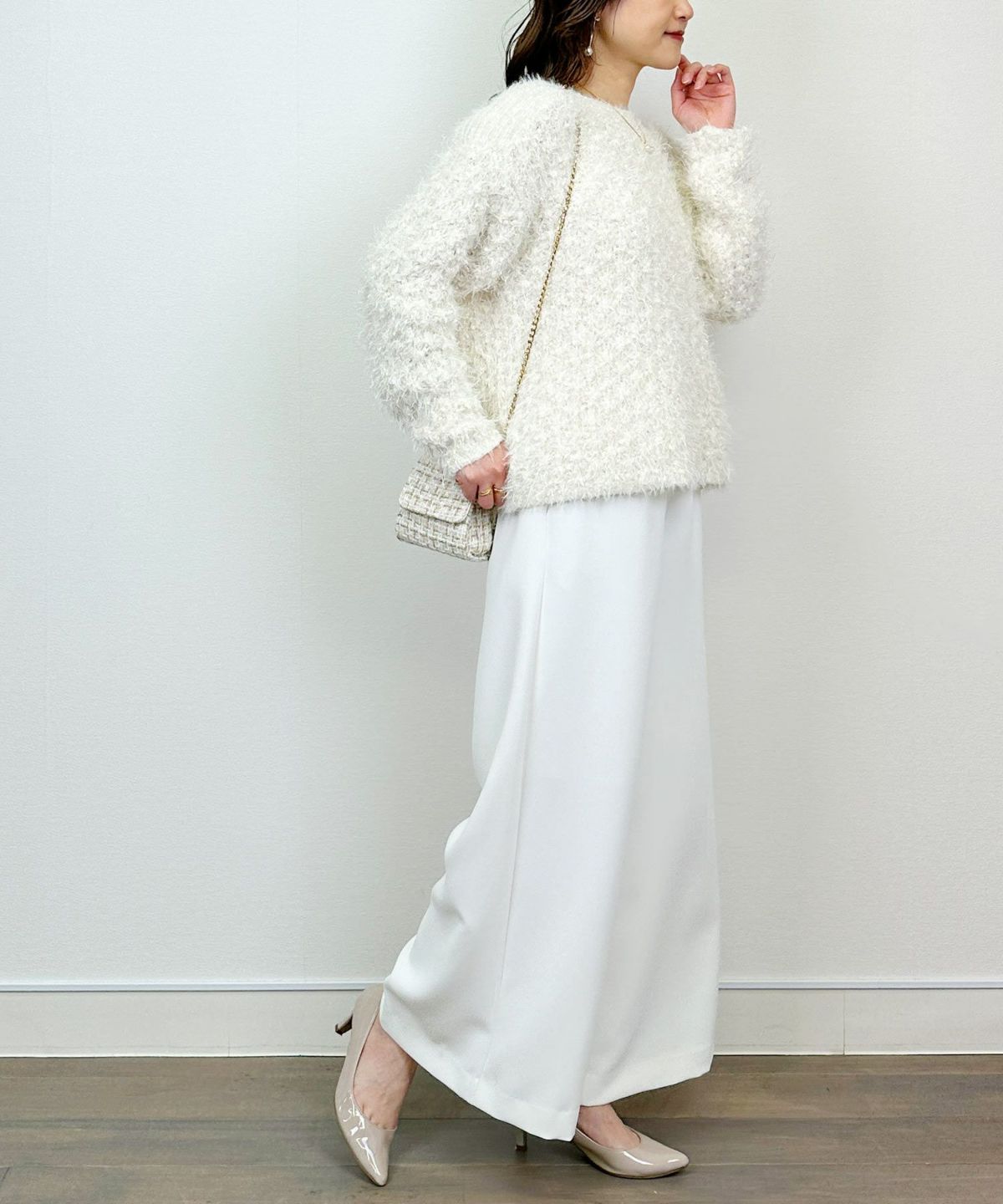 model：H164　着用サイズ：M　アイボリー