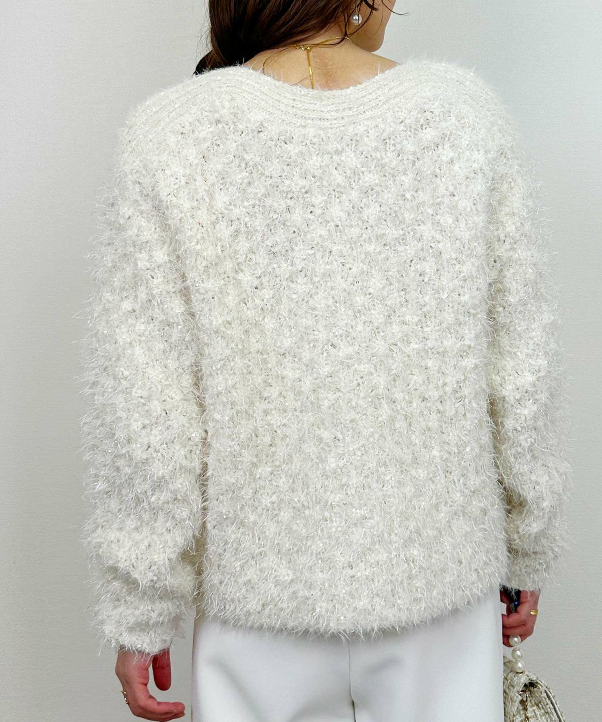 model：H164　着用サイズ：M　アイボリー