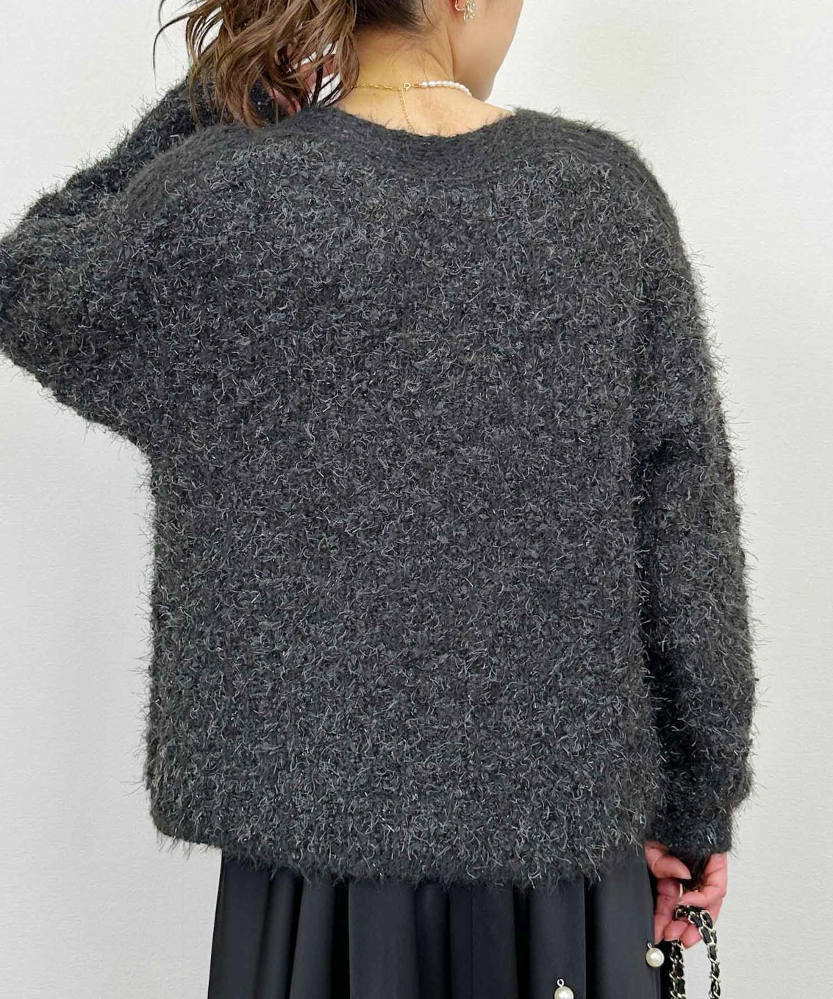 model：H164　着用サイズ：M　チャコールグレー