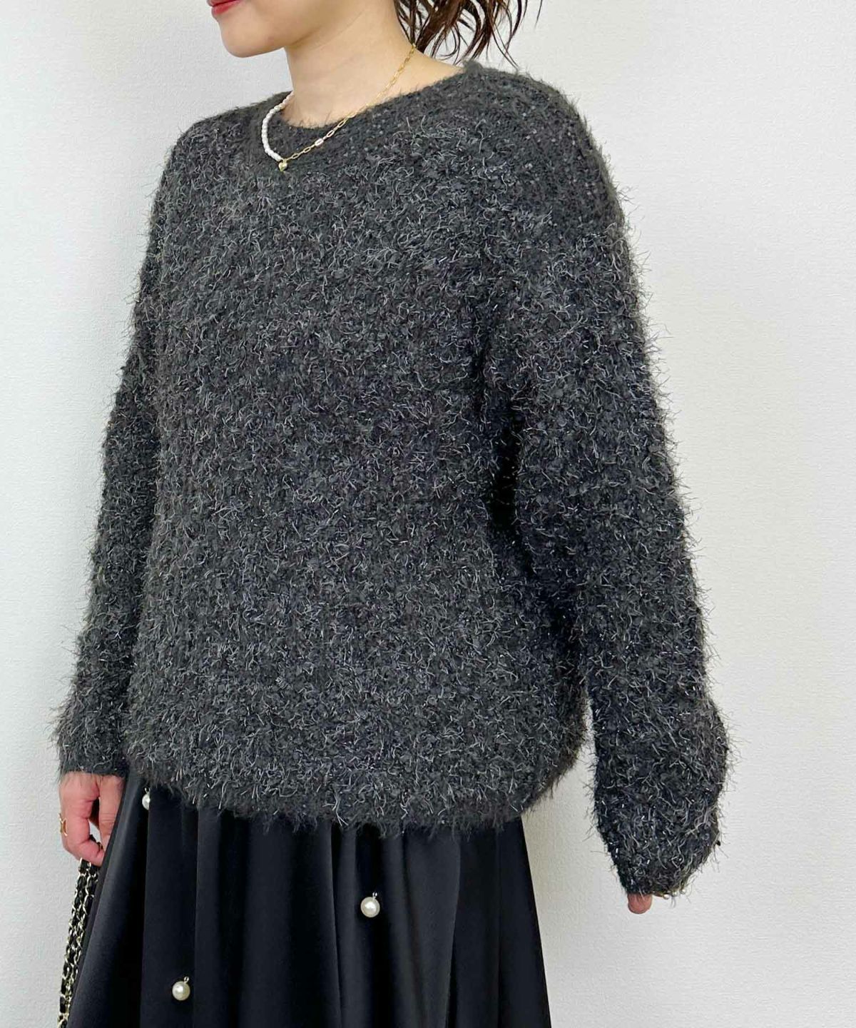 model：H164　着用サイズ：M　チャコールグレー